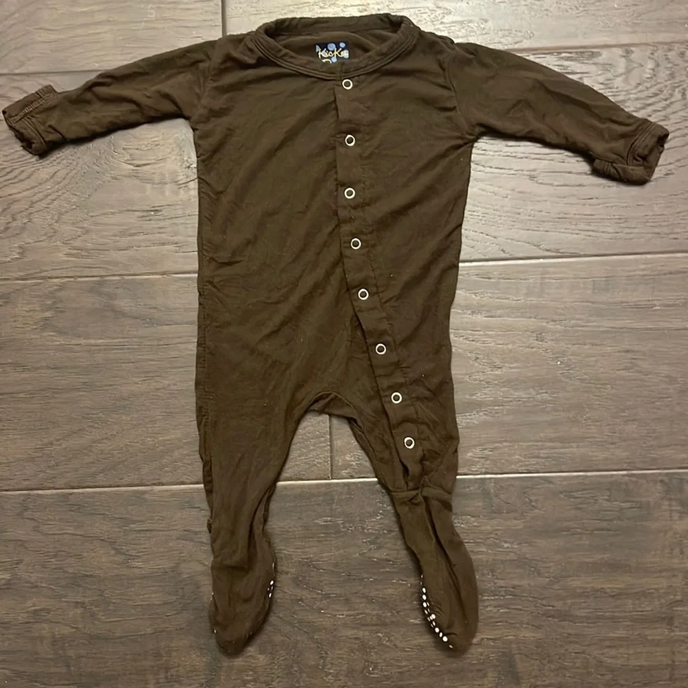 Kickee Pants Snap Footies dark brown size 0-3 months baby infant